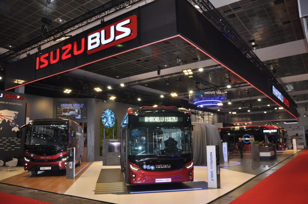 isuzu bus výstava